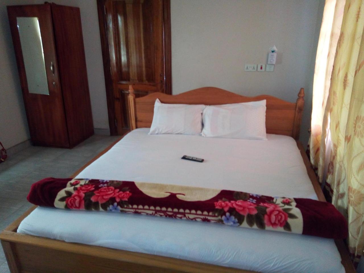 Jostev Hotel Kumasi Extérieur photo