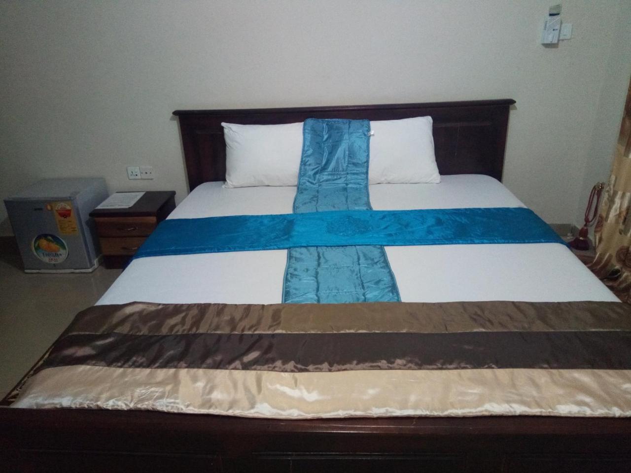 Jostev Hotel Kumasi Extérieur photo